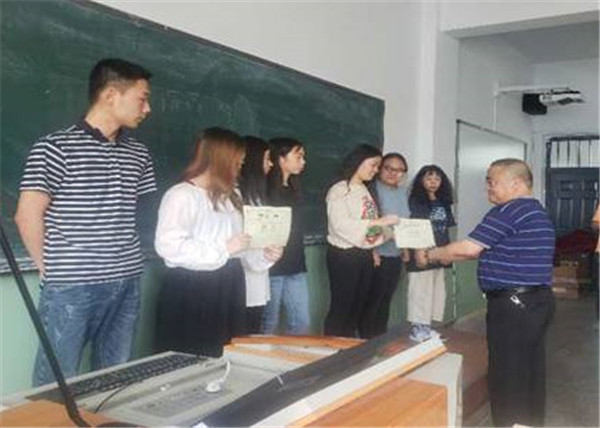 我院系部掀起学习竞赛热潮