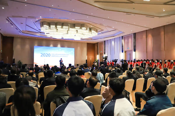 威尼斯人娱乐城崇礼分院揭牌暨政校企合作签约仪式在崇礼区举行